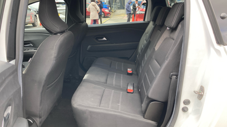 Dacia Jogger 1.0 TCe Comfort 5dr Petrol Estate